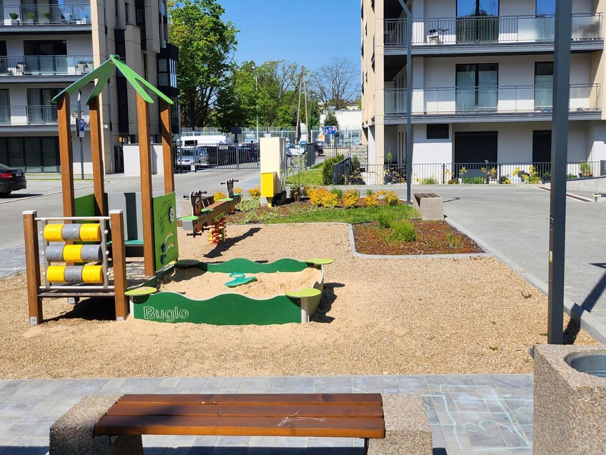 Dwa Jelonki, Ul Sciegiennego, Centrum, Garaz, Ogrodek Kielce Dış mekan fotoğraf